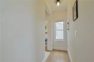 4 Weeden St, Providence, RI 02903 - Photo 17