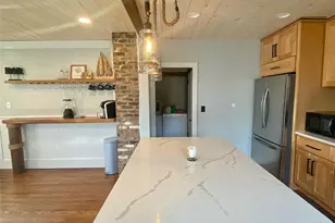 11 S Baptist St, Newport, RI 02840 - Photo 3