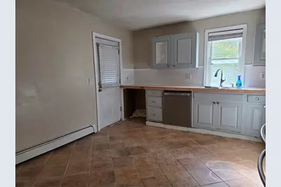 40 Kiley Street, North Providence, RI 02911 - Photo 11