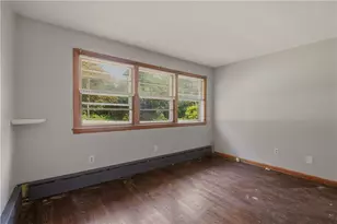 1639 Bulgarmarsh Rd, Tiverton, RI 02878 - Photo 23