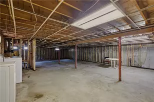 1639 Bulgarmarsh Rd, Tiverton, RI 02878 - Photo 35