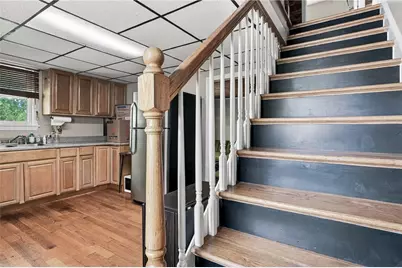 37 Newell Street, West Warwick, RI 02893 - Photo 3