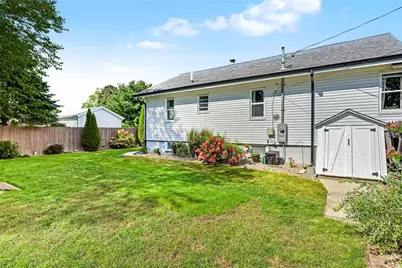 19 Anoka Road, Warwick, RI 02888 - Photo 31