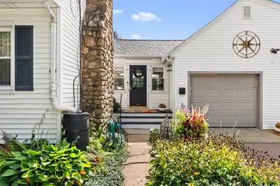 77 Narragansett Avenue, Westerly, RI 02891 - Photo 3