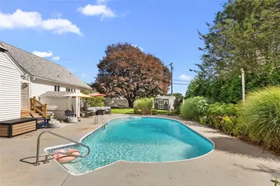 77 Narragansett Avenue, Westerly, RI 02891 - Photo 45