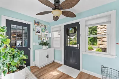 77 Narragansett Avenue, Westerly, RI 02891 - Photo 7