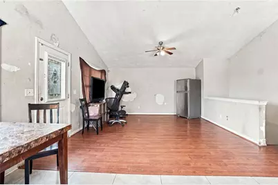147 Mount Saint Charles Avenue, Woonsocket, RI 02895 - Photo 5