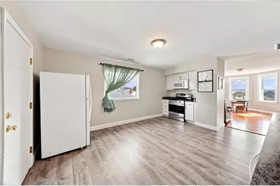 37 Old Oak Avenue, Cranston, RI 02910 - Photo 17