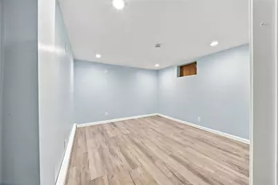 37 Old Oak Avenue, Cranston, RI 02910 - Photo 31