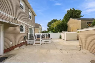 37 Old Oak Avenue, Cranston, RI 02910 - Photo 3