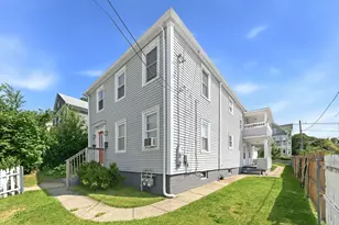 41 Rochambeau Ave, Providence, RI 02906 - Photo 3