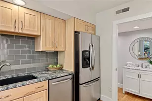 100 Pratt St, Providence, RI 02906 - Photo 15