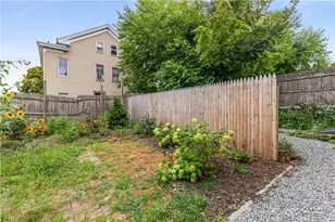 30 Royal St, Providence, RI 02906 - Photo 41