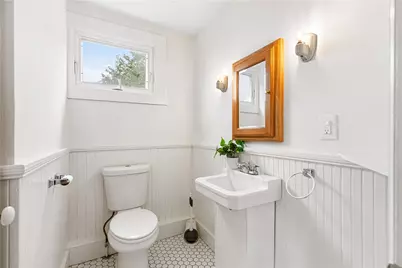 30 Royal Street, Providence, RI 02906 - Photo 15