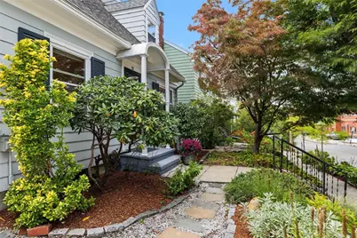 92 Edgehill Road, Providence, RI 02906 - Photo 3