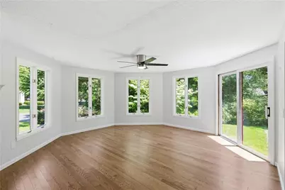 32 Briarwood Road, Lincoln, RI 02865 - Photo 7