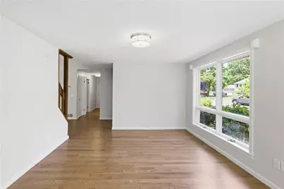 32 Briarwood Road, Lincoln, RI 02865 - Photo 11