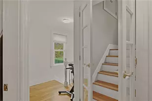 275 Green End Ave, Middletown, RI 02842 - Photo 25