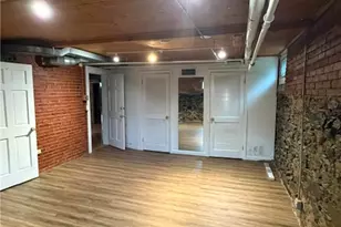 131 Irving Ave, Providence, RI 02906 - Photo 9