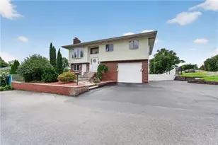 4 Evans St, Johnston, RI 02919 - Photo 5