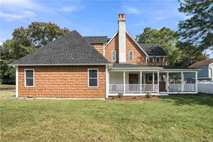 127 Woodbine Ave, Warwick, RI 02886 - Photo 47
