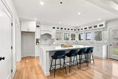 127 Woodbine Avenue, Warwick, RI 02886 - Photo 7