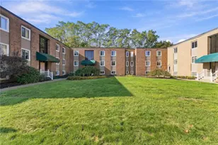 2 Main St, Lincoln, RI 02802 - Photo 19