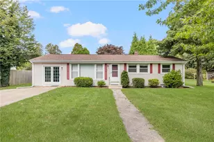 70 Lambert St, Narragansett, RI 02882 - Photo 1