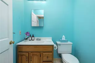 70 Lambert St, Narragansett, RI 02882 - Photo 27