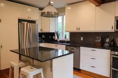28 East Street #2, Newport, RI 02840 - Photo 3