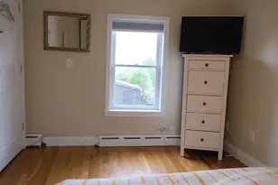 28 East St, Newport, RI 02840 - Photo 7