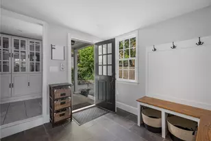 241 Taber Ave, Providence, RI 02906 - Photo 17