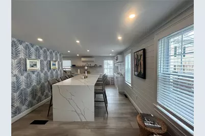 23 Anthony Street #2, Newport, RI 02840 - Photo 5