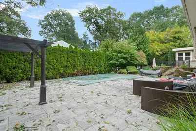 101 Glen Ridge Road, Cranston, RI 02920 - Photo 33