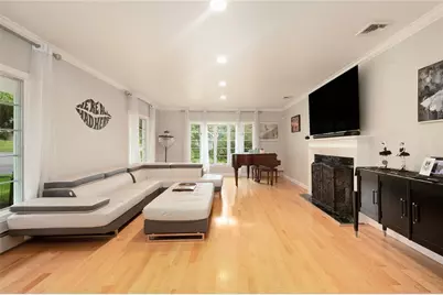 101 Glen Ridge Road, Cranston, RI 02920 - Photo 3