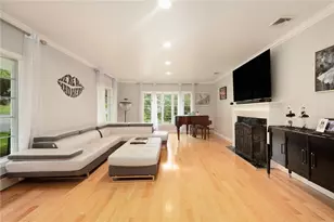 101 Glen Ridge Rd, Cranston, RI 02920 - Photo 3