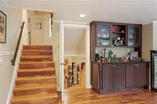 101 Glen Ridge Rd, Cranston, RI 02920 - Photo 19