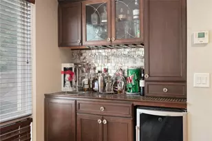 101 Glen Ridge Rd, Cranston, RI 02920 - Photo 21