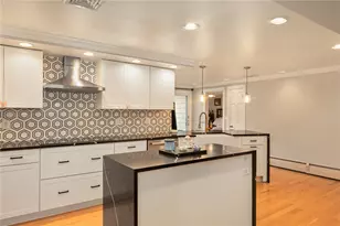 101 Glen Ridge Rd, Cranston, RI 02920 - Photo 13