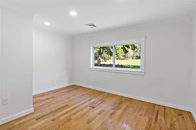 245 Chestnut Street, Bristol, RI 02809 - Photo 23