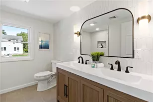 245 Chestnut St, Bristol, RI 02809 - Photo 25