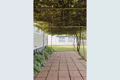 136 Durfee Road, Tiverton, RI 02878 - Photo 37