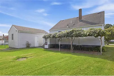 136 Durfee Road, Tiverton, RI 02878 - Photo 35