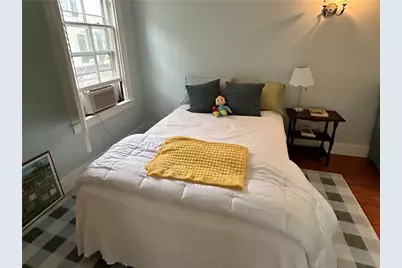 15 Chestnut Street, Newport, RI 02840 - Photo 13