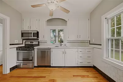 10 Loxley Road, Providence, RI 02908 - Photo 7