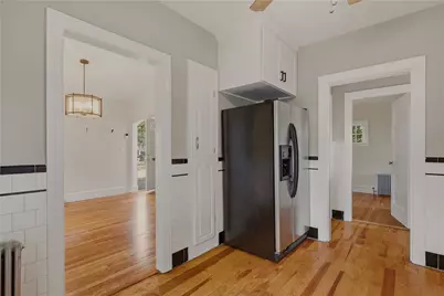 10 Loxley Road, Providence, RI 02908 - Photo 9