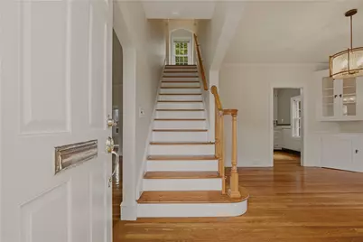 10 Loxley Road, Providence, RI 02908 - Photo 3