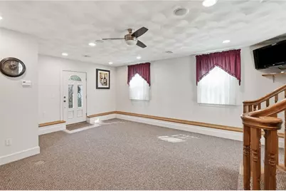 4 Roosevelt Drive, Bristol, RI 02809 - Photo 27