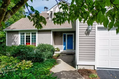 67 Earles Court, Narragansett, RI 02882 - Photo 5