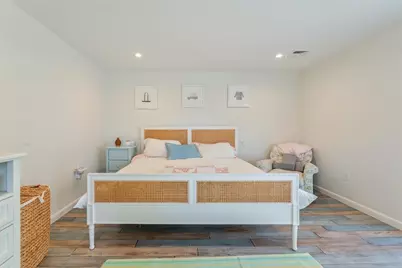 98 Hargraves Drive, Portsmouth, RI 02871 - Photo 21